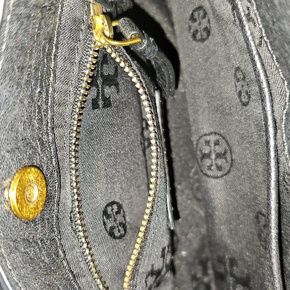 Tory Burch Black Leather Crossbody Bag EUC w/ Dust Bag! - Picture 6 of 14